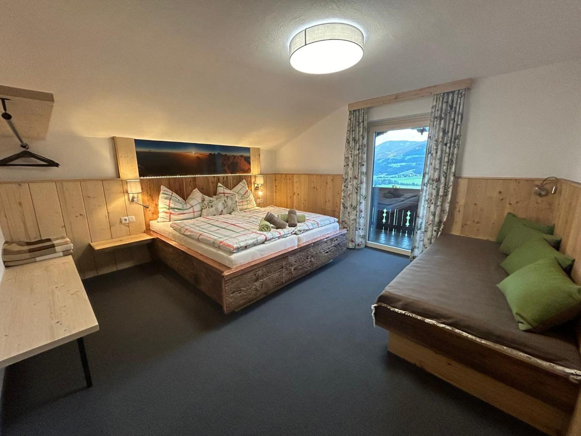Flatzerhof Apartment เฮาส์ อิม เอนน์สทาล ภายนอก รูปภาพ